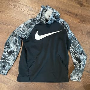 Boys Nike Hoodie - Size Medium but may fit more like a small